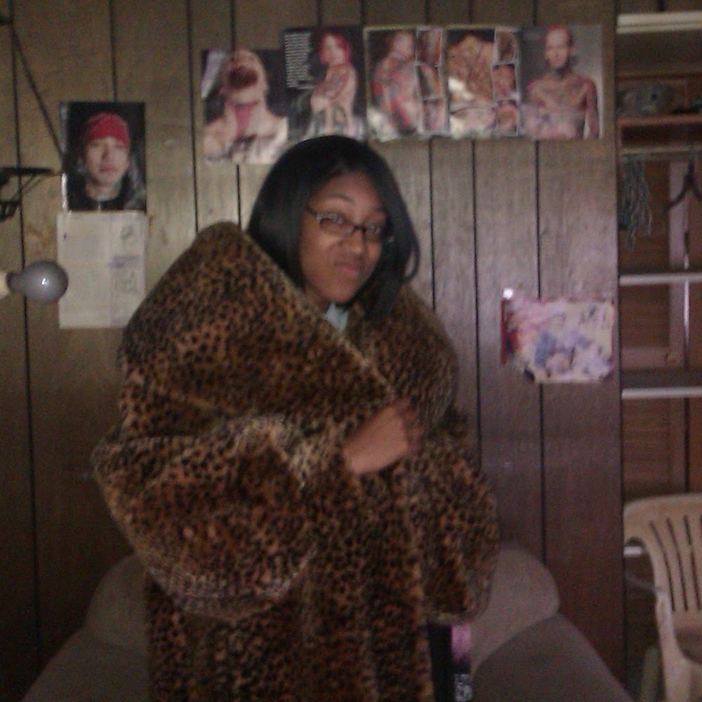 Meet your Posher, Leah